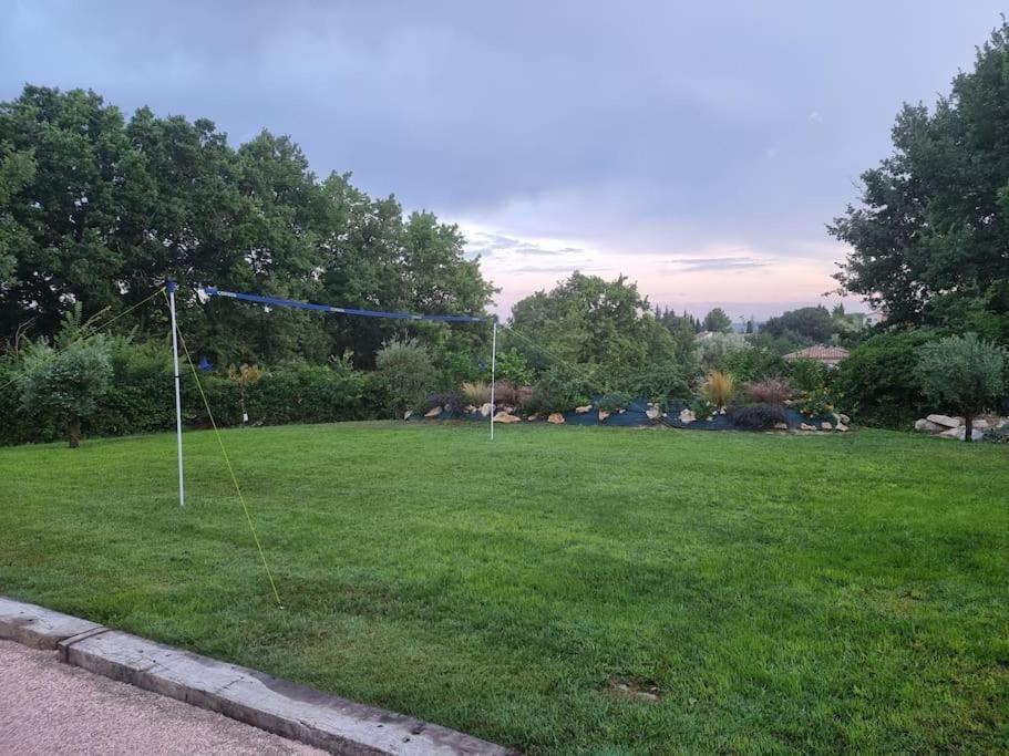 Une Oasis Au Pays De Cezanne Aix-en-Provence Ngoại thất bức ảnh